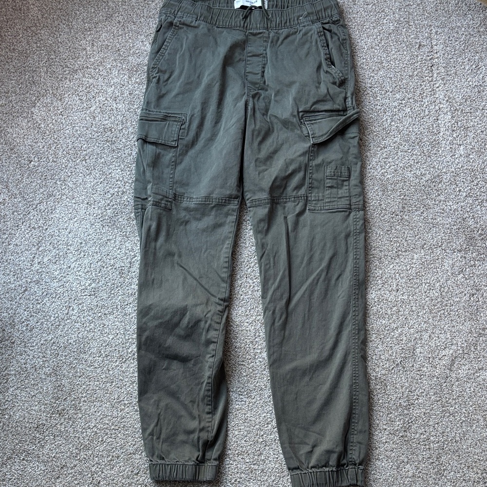 Hollister Men's Olive Cargo Pants